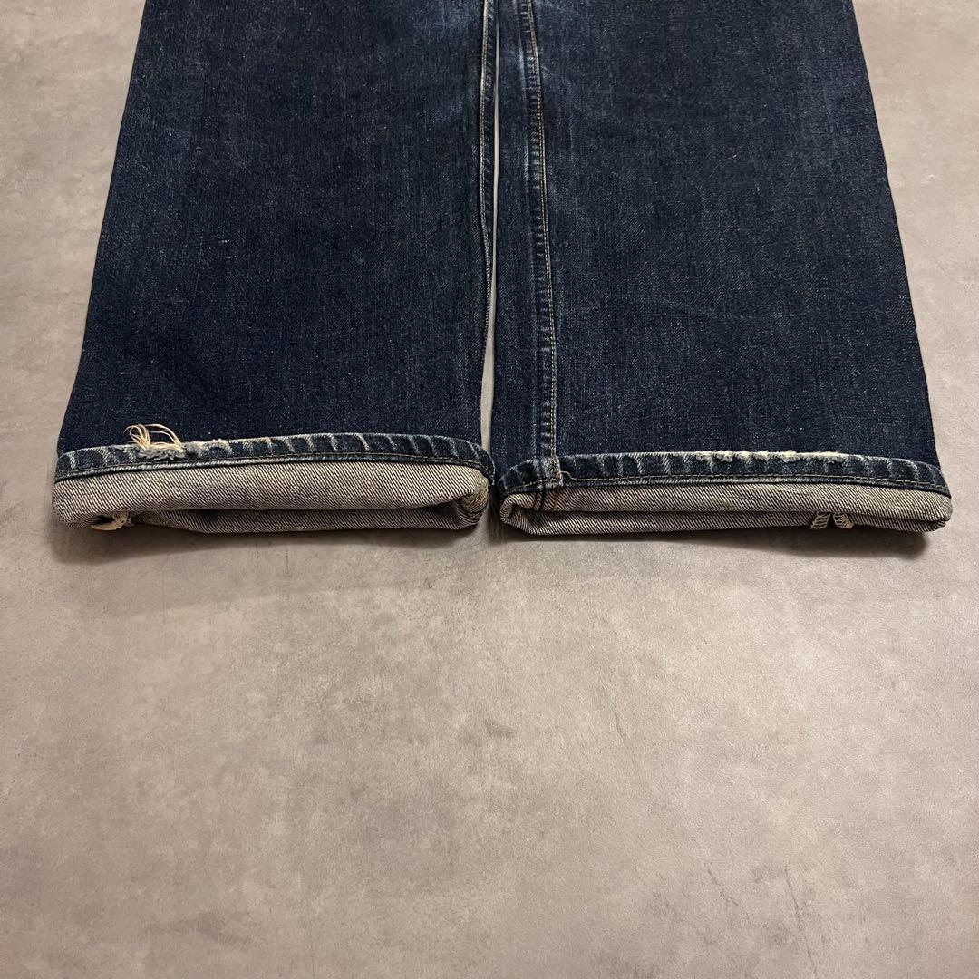 Levi’s 00s wide straight denim W31