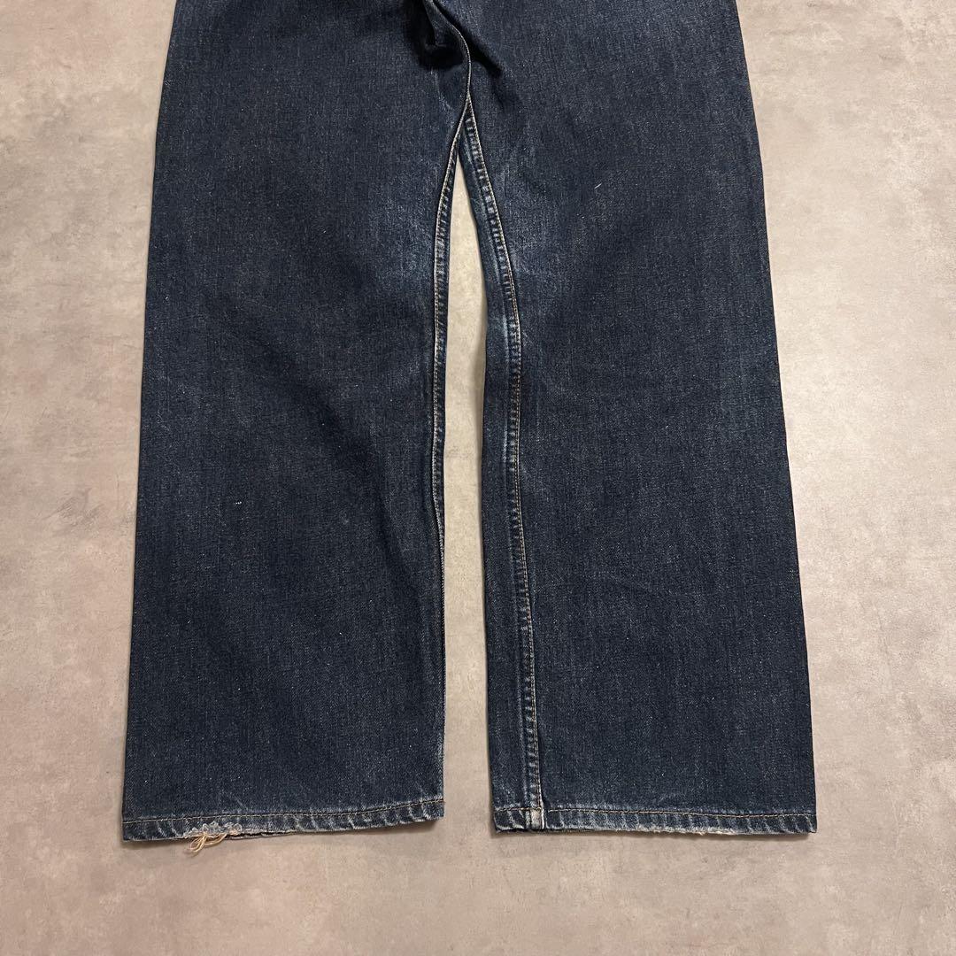Levi’s 00s wide straight denim W31