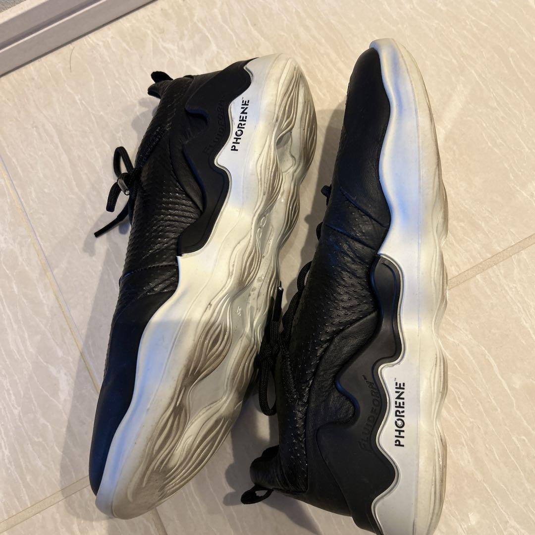 【美品】ECCO 黒 スニーカー 合成皮革　37（23.5）