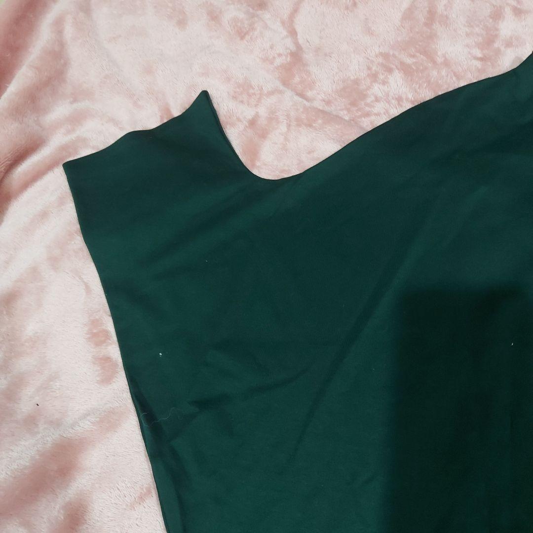 フロッグ風変形両ポケットワンピースグリーン系