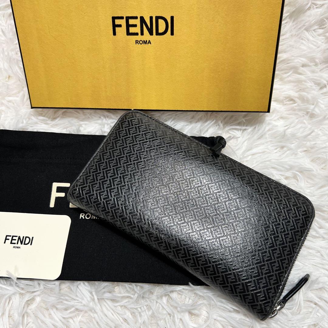 極美品/現行】 フェンディ マイクロFF ラウンドファスナー 長 極美品/現行】 フェンディ マイクロFF ラウンドファスナー 長