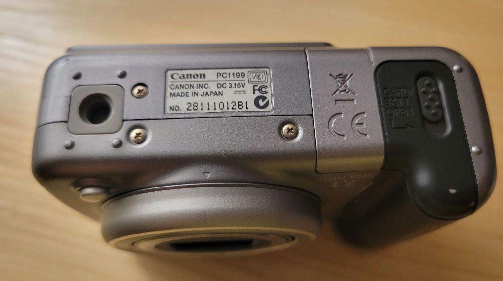 【ご依頼値下げ】Canon PowerShotA710 IS7.1【カバー不良】 Canon PowerShot A710 IS 7.1メガピクセル【カバー不良】 - メルカリ