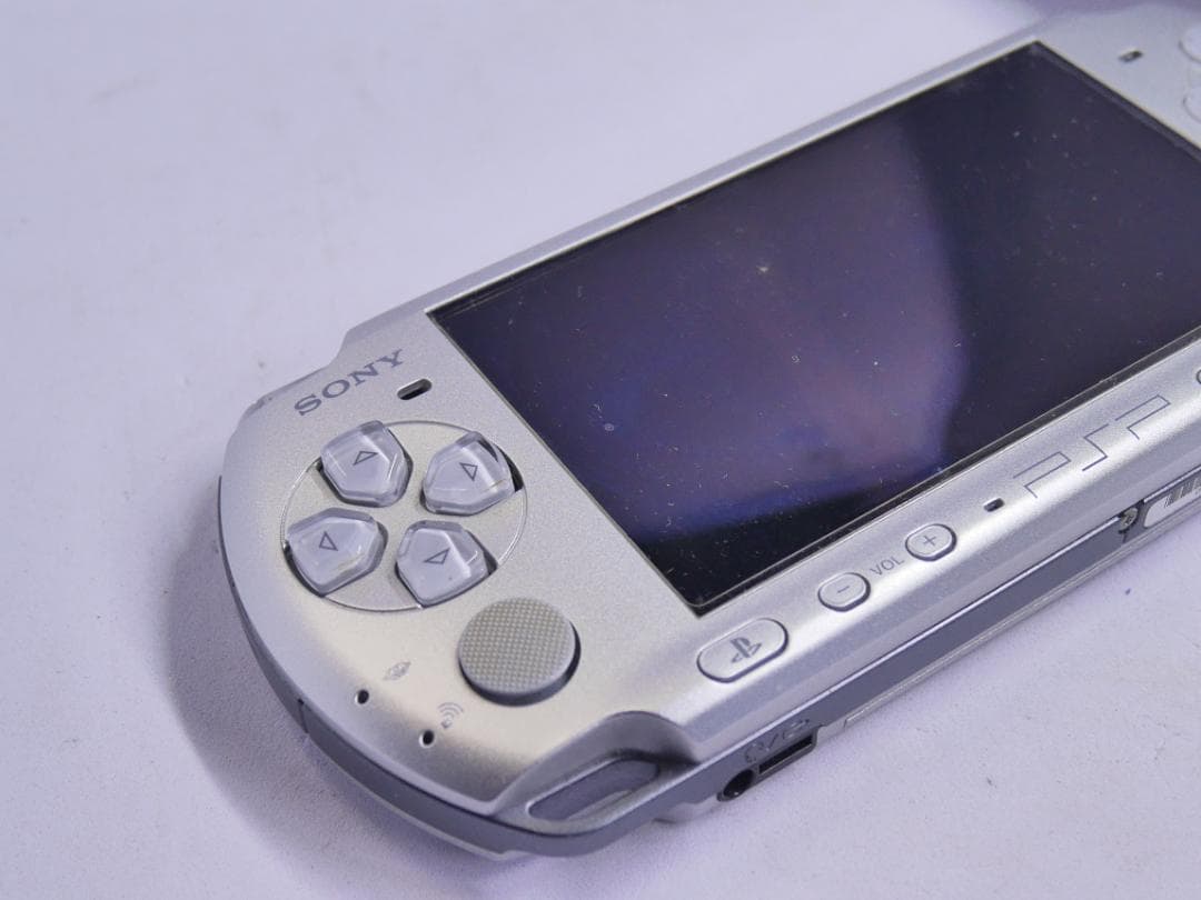 動作確認済　PSP3000 本体 ミスティックシルバー　付属品揃い