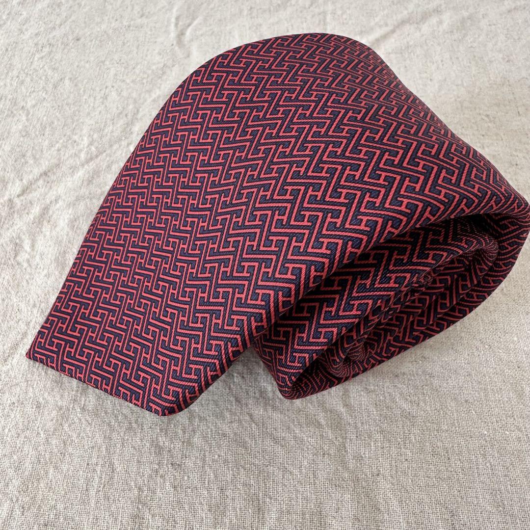 【極美品】HERMES エルメス　ネクタイ　H柄　レッド×ネイビー