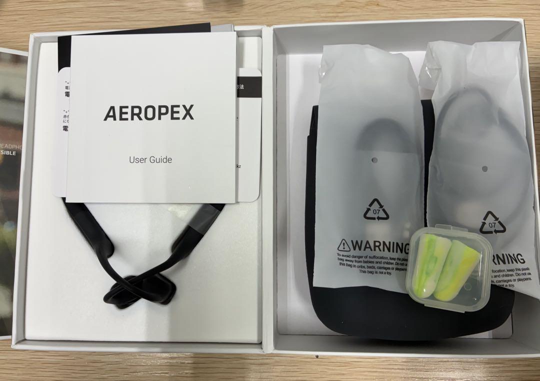骨伝導　AFTERSHOKZ　アフターショックス　AEROPEX