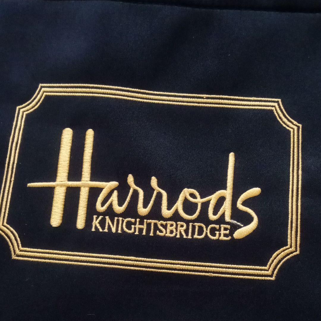 メルカリ Harrods ハロッズ ブランド刺繍 サブバッグ トートバッグ 555 中古や未使用のフリマ メルカリ Harrods ハロッズ ブランド刺繍 サブバッグ トートバッグ 555 中古や未使用のフリマ