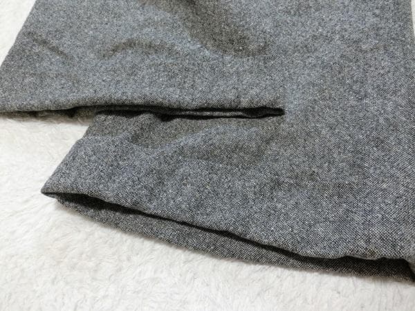 23区 ストレッチ カシミヤ混 ハーフパンツ グレー 38 23区 ストレッチ カシミヤ混 ハーフパンツ グレー 38