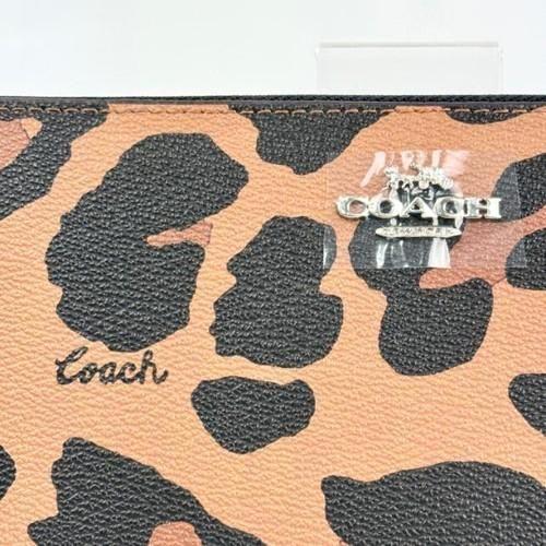 新品　コーチ　COACH　ロングジップ アラウンド ウォレットレオパード
