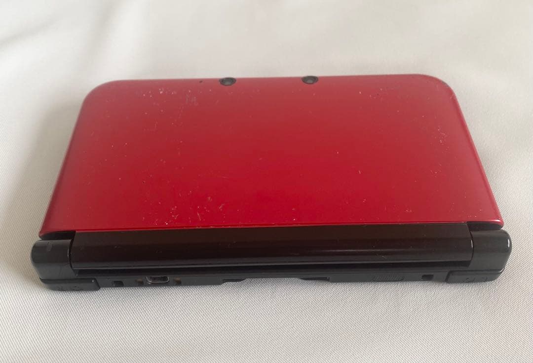 24時間以内に発送✨️ ニンテンドー3DS LL レッド×ブラック 24時間以内に発送✨️ ニンテンドー3DS LL レッド×ブラック