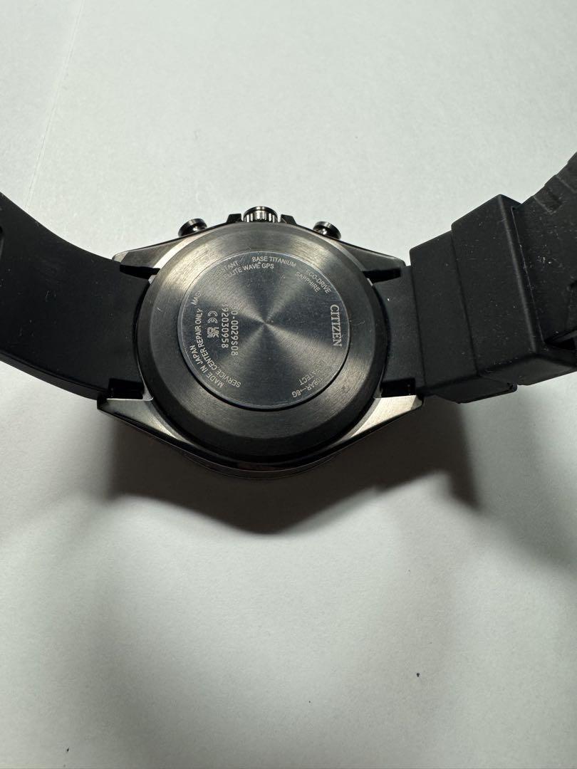 時計 CITIZEN CC4055-14H