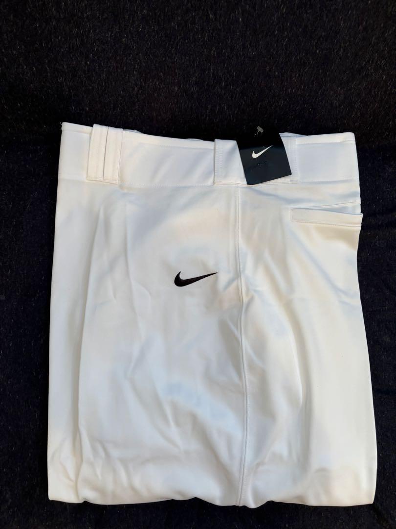 Nike ホワイト ロングパンツ
