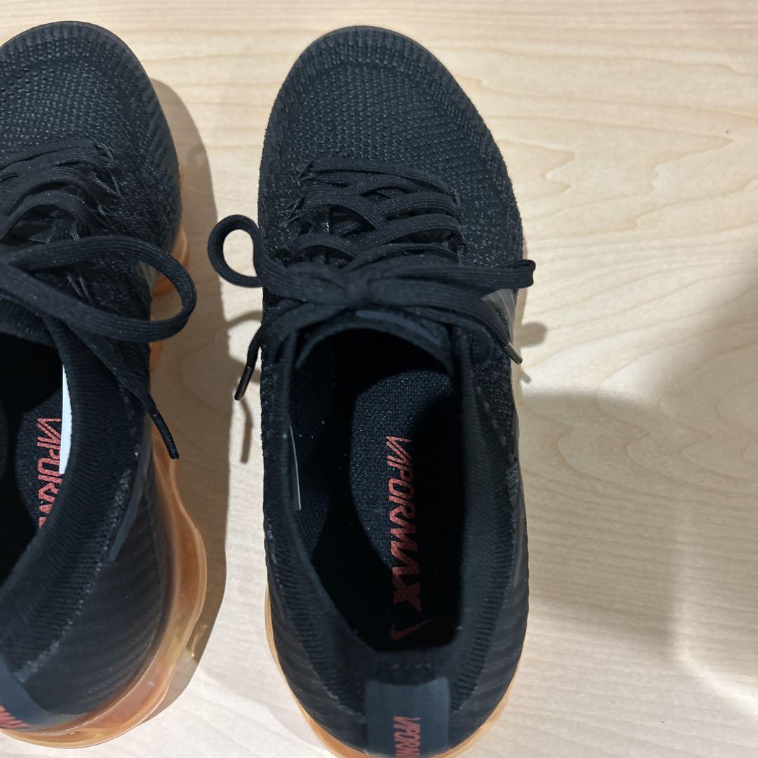 NIKE スニーカー　ヴェイパーマックス26.5