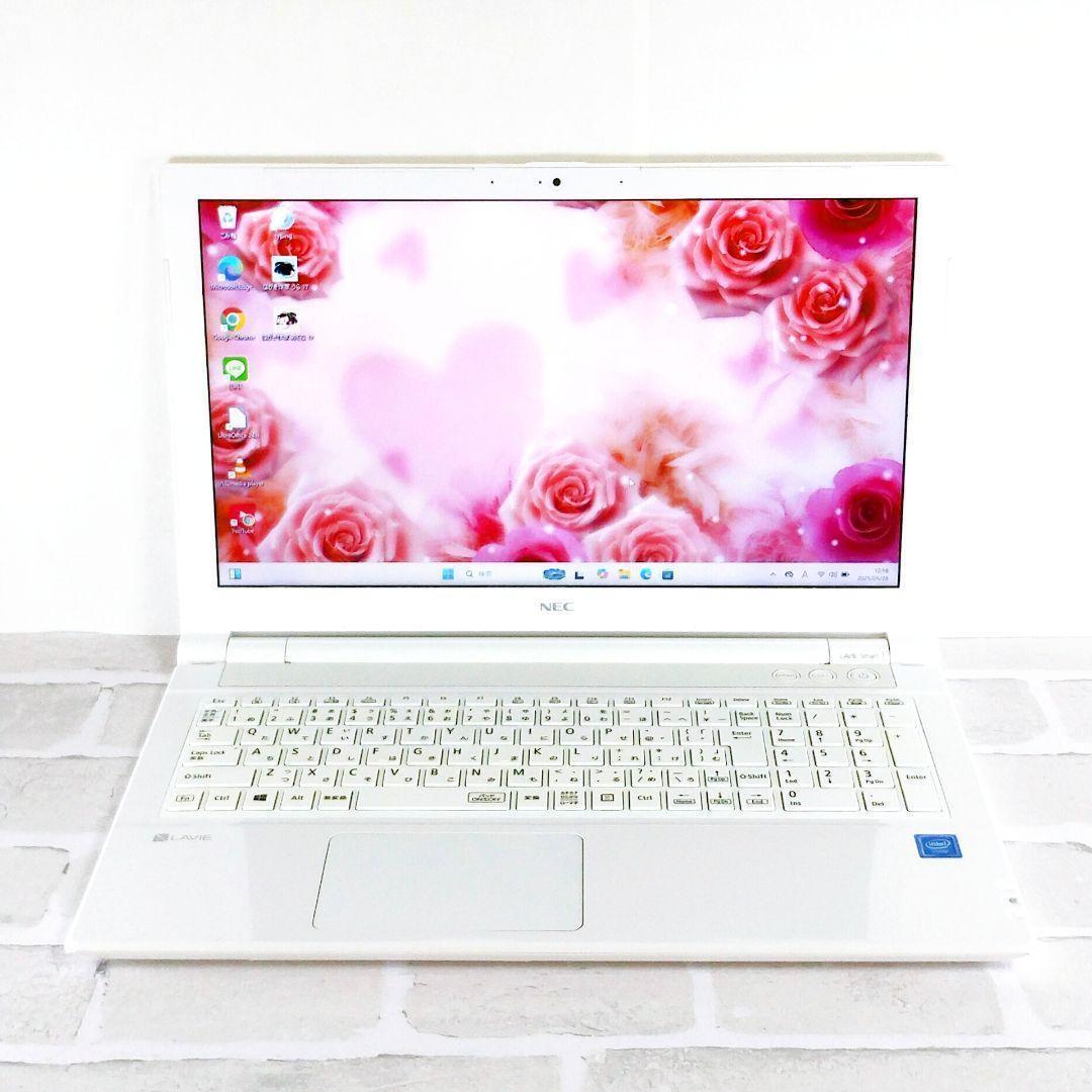 美品✨DVD✨フルHD✨最新 Windows11✨カメラ付　ノートパソコン