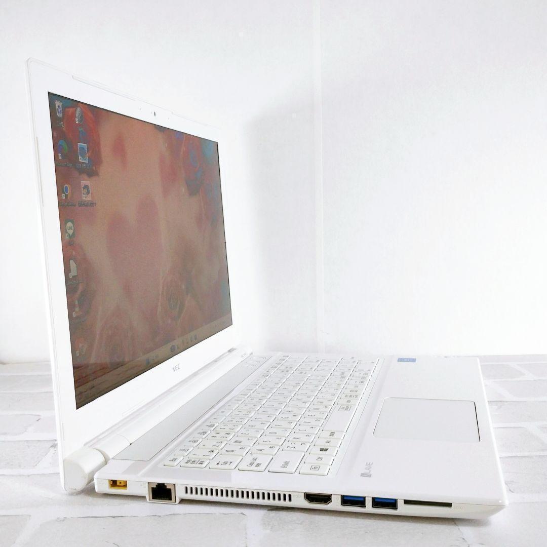 美品✨DVD✨フルHD✨最新 Windows11✨カメラ付　ノートパソコン