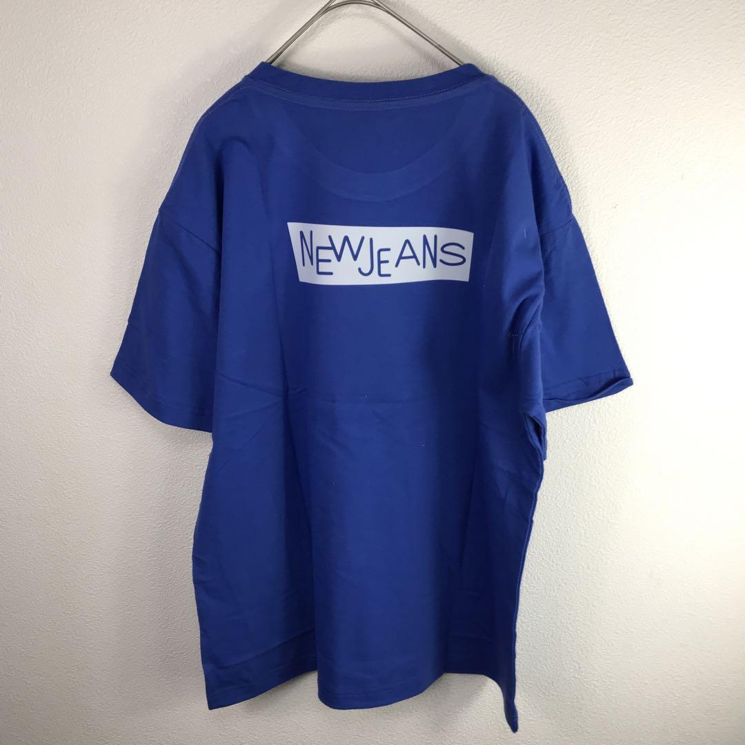 新品 ニュージーンズ newjeans Tシャツ 青 - メルカリ