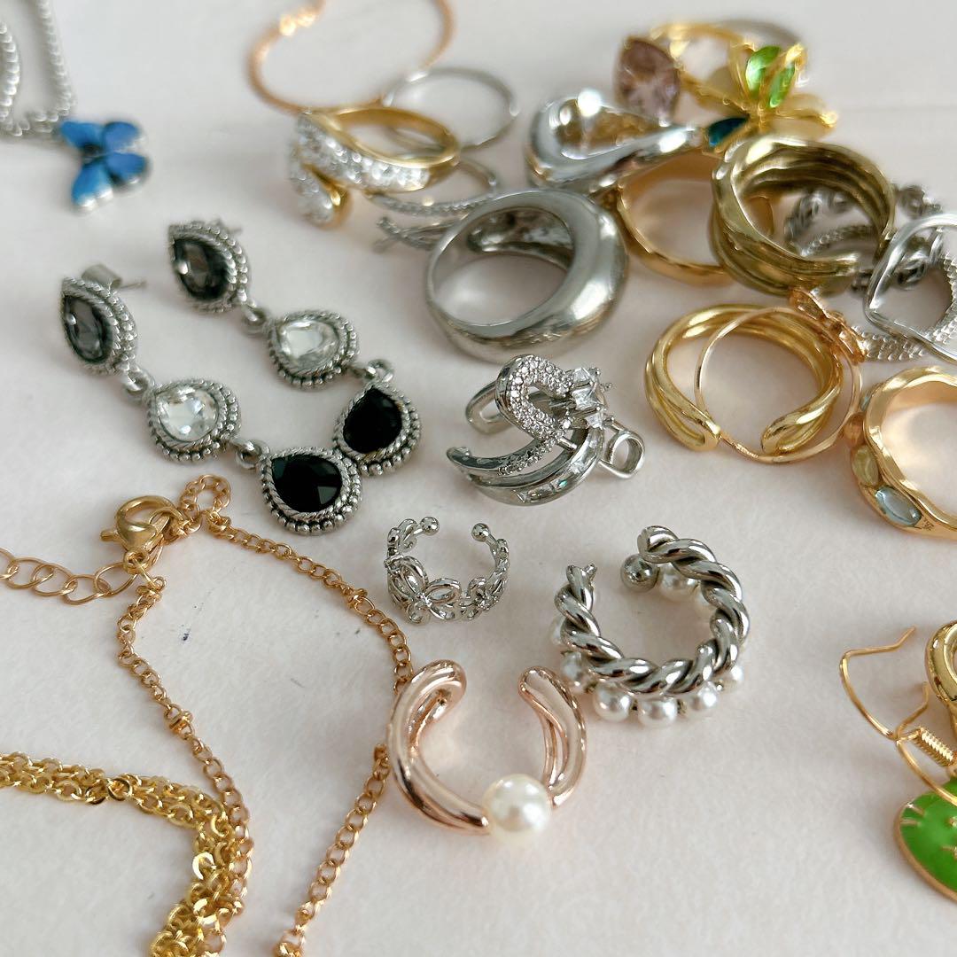 生前整理 レディース アクセサリー まとめ売り レディースアクセサリー まとめ売り✧*。 - メルカリ