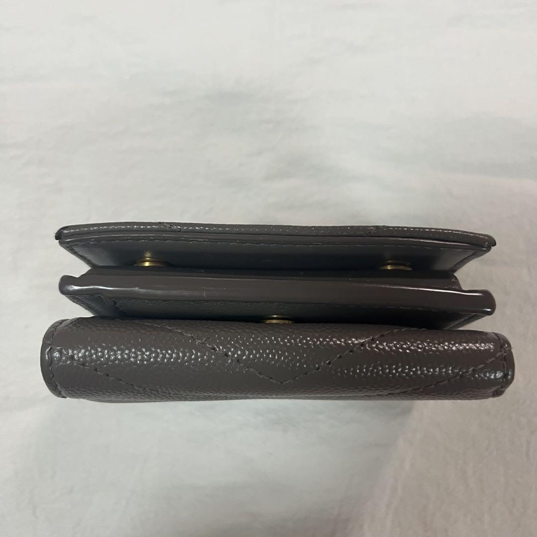 サンローラン　YSLカサンドラ　折りたたみ　財布　三つ折り