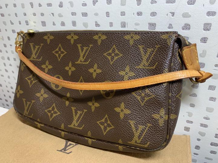 ルイヴィトン　アクセサリーポーチ　LOUIS VUITTON モノグラム