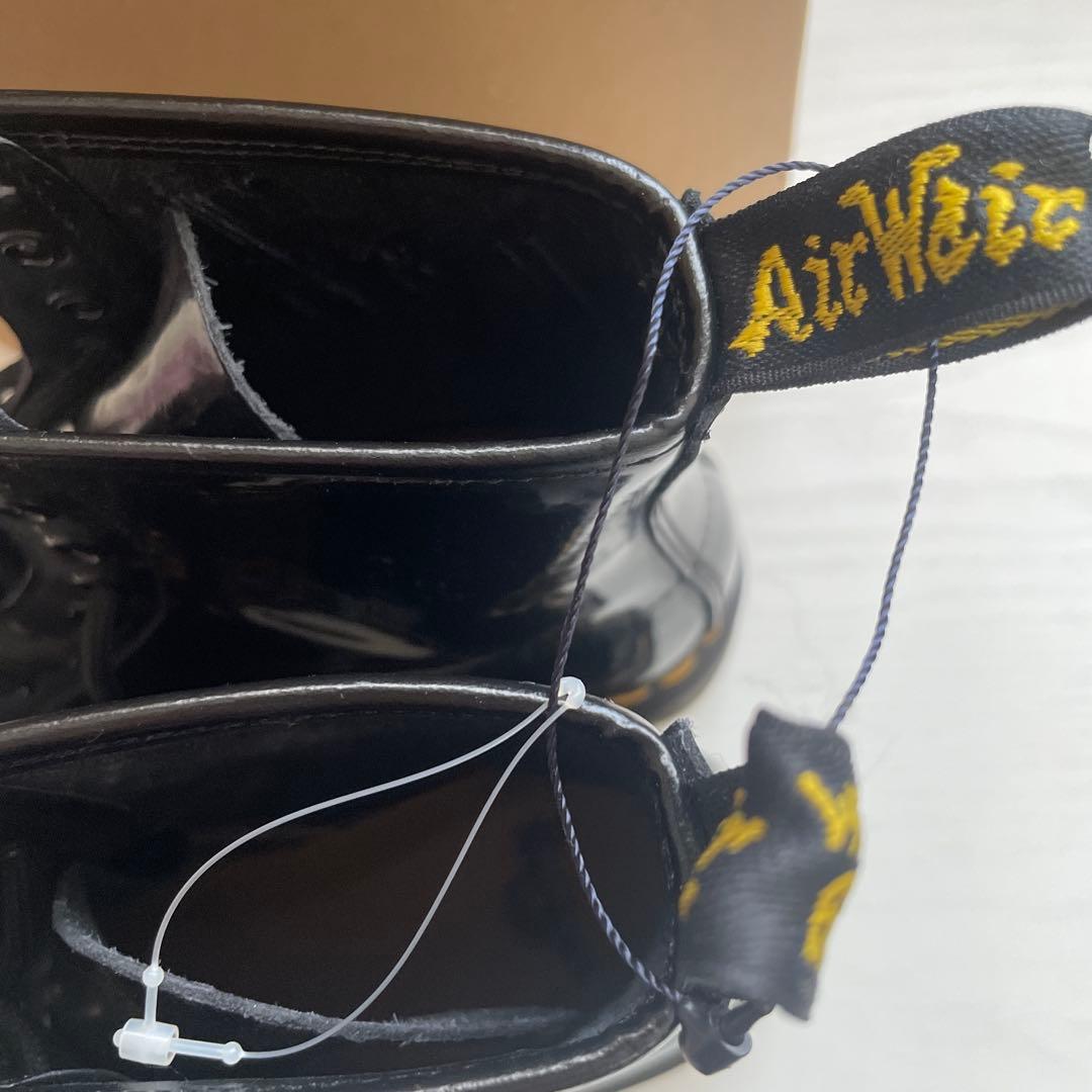 ドクターマーチン 8ホール パテントブーツ シューズ エナメル