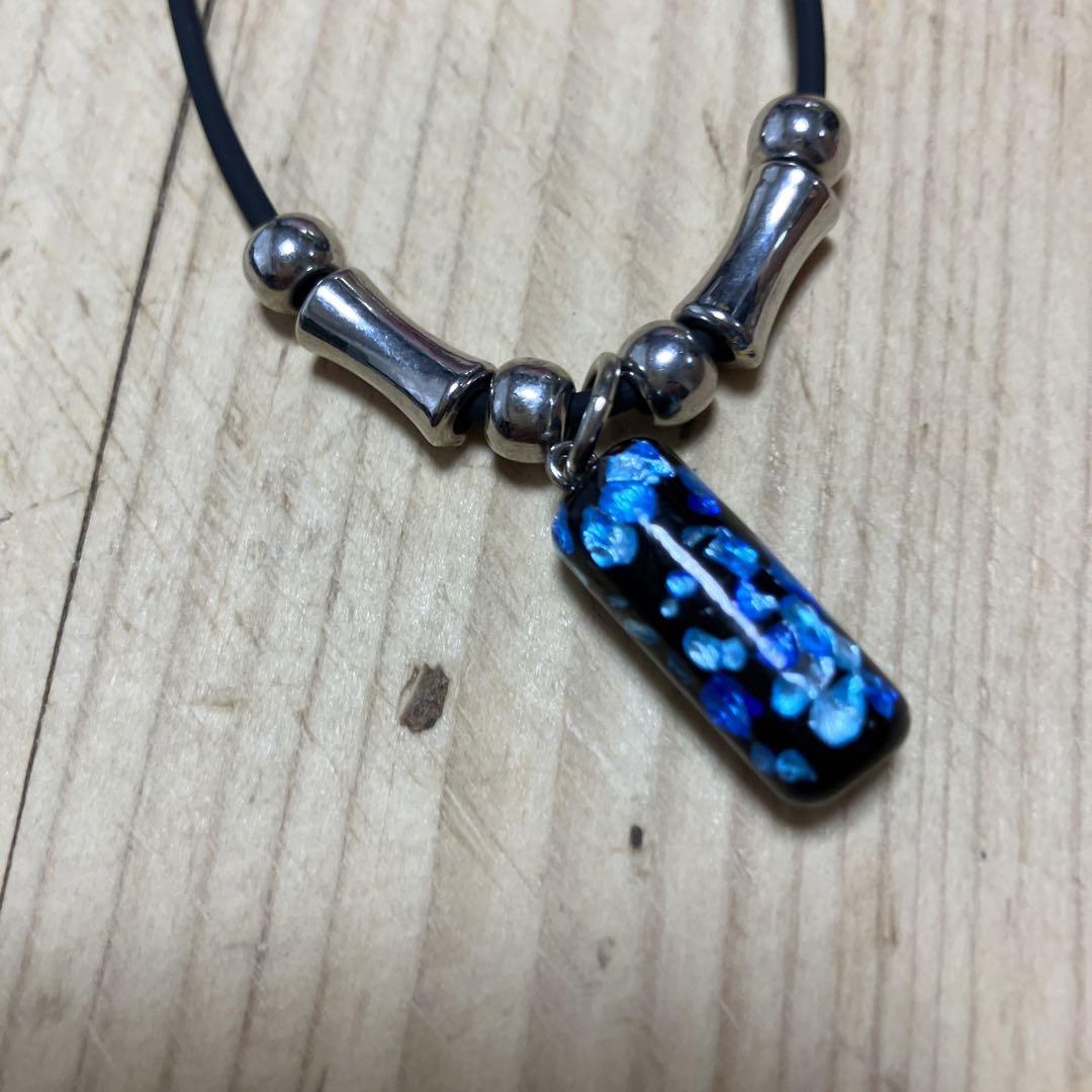 蛍ガラス ネックレス