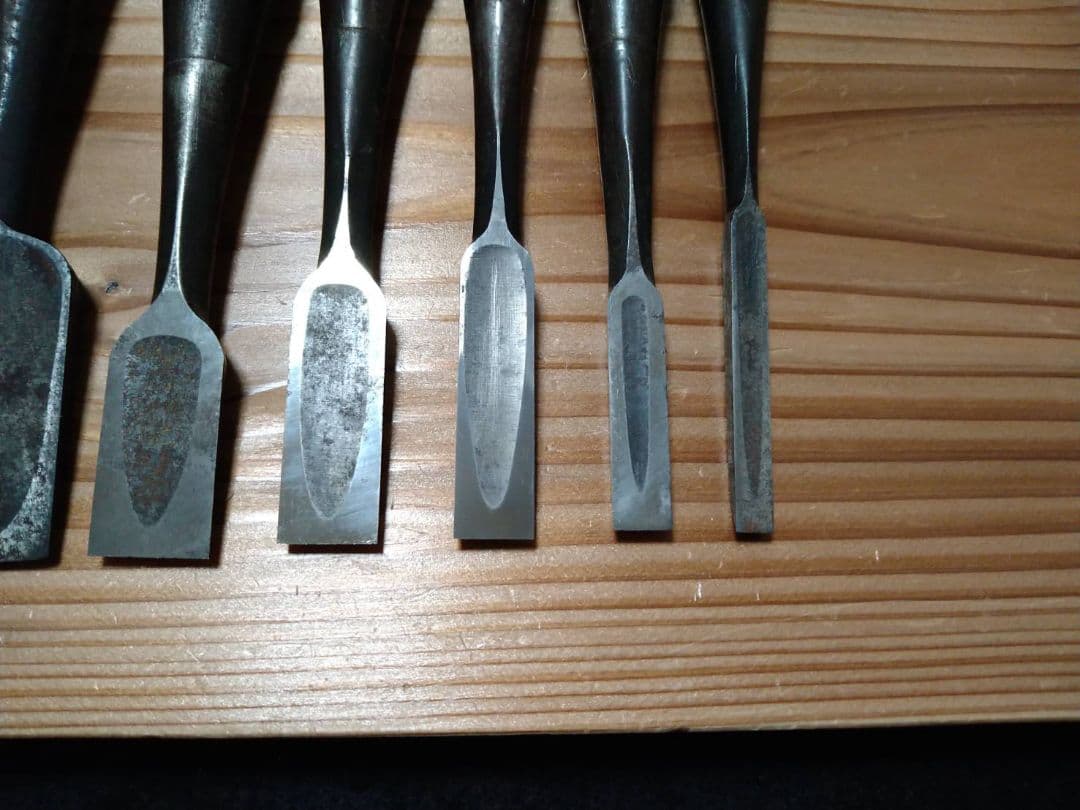 鉋鑿　中古　越彦　８本セット　大工道具　天然砥石　DIY ノミ　のみ　鋸　玄翁