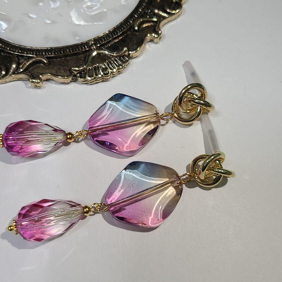 ハンドメイドピアス1089 新品?正規品