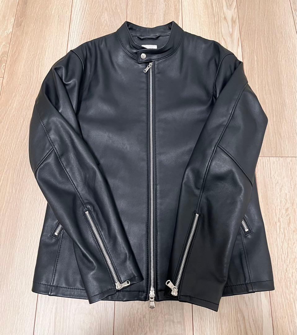 【極美品】 BEAUTY&YOUTH 黒 レザーライダースジャケット 【極美品】 BEAUTY&YOUTH 黒 レザーライダースジャケット