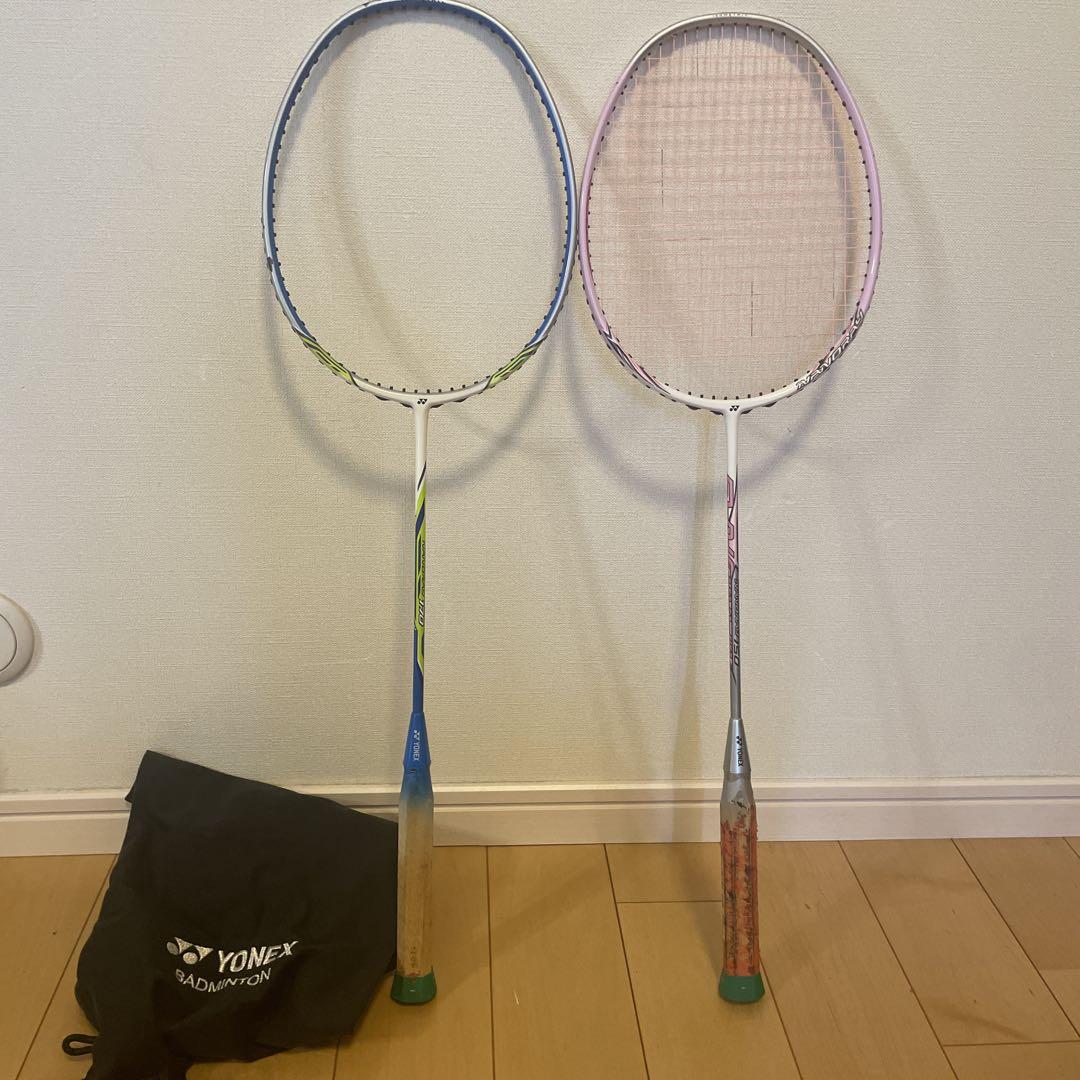 Babolat バドミントンラケット ピンク/ホワイト ケース付き