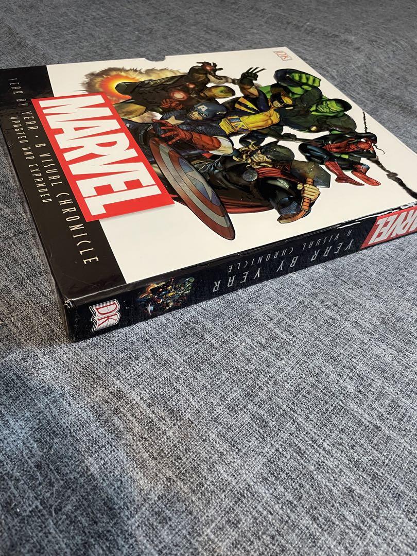 marvel マーベル YEAR BY YEAR 図鑑
