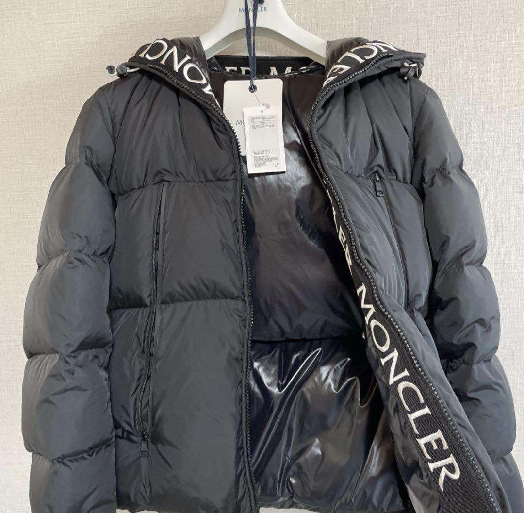 MONCLER ブラック ダウンジャケット サイズ3 モンクレール MONCLER MONCLER ダウンジャケット MONTCLAR