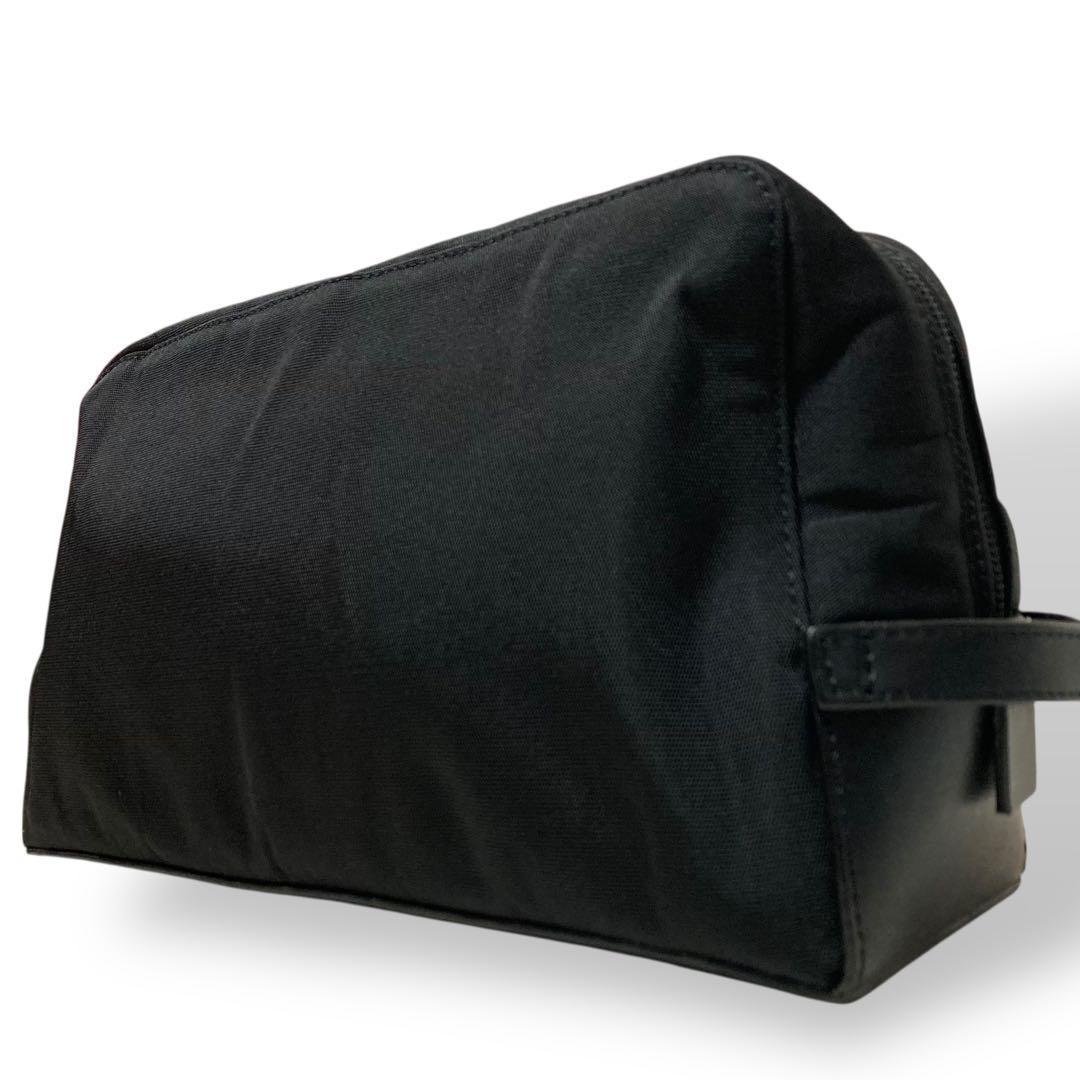 【美品】グッチ ハンド クラッチ セカンドバッグ ナイロン　レザー　黒　男女兼用