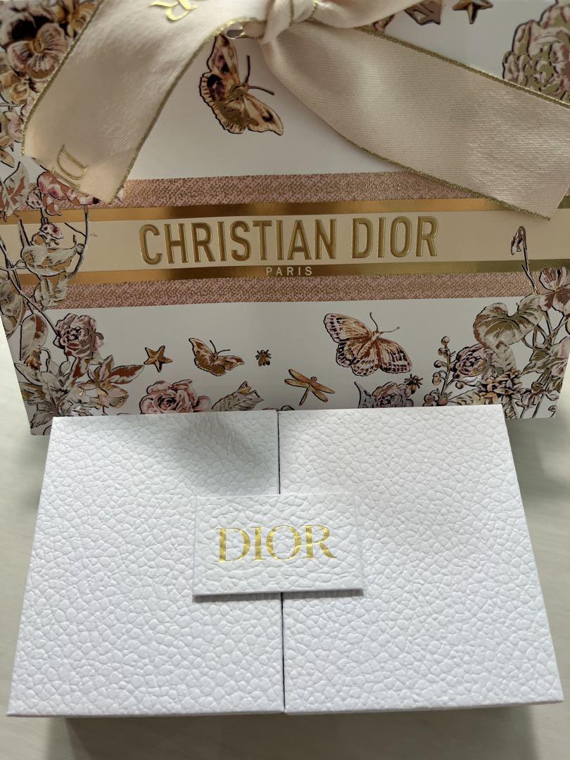 Dior バースデーギフト ジャドール　ミニ香水 Dior バースデーギフト ジャドール ミニ香水 - メルカリ