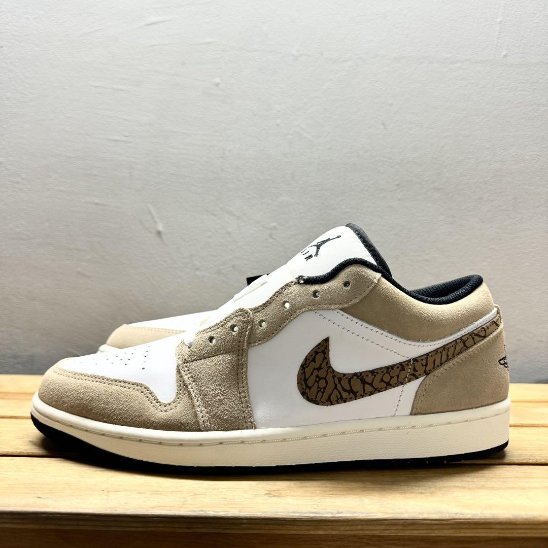 未使用タグ付 箱有 NIKE ナイキ エアジョーダン１ ロー スニーカー