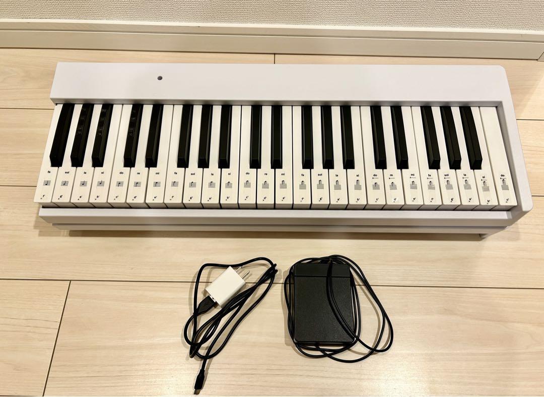 折りたたみキーボード　キーボード　ホワイト　88鍵盤