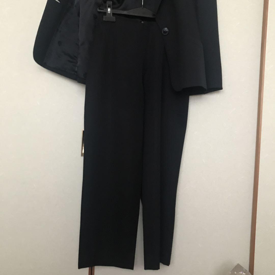 ジャンニヴェルサーチェクチュール　パンツスーツ