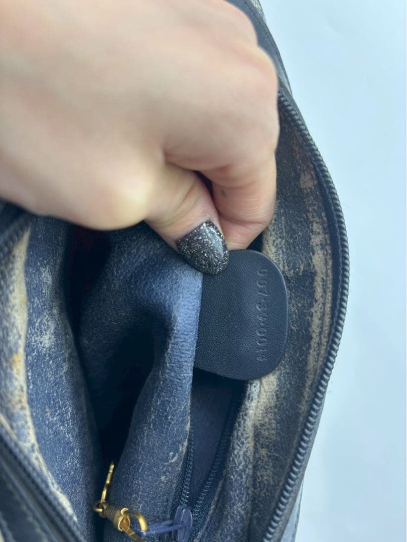 GUCCI グッチ オールドグッチ ヴィンテージ マイクロ GG ロゴ レザー GUCCI グッチ オールドグッチ ヴィンテージ マイクロ GG ロゴ レザー