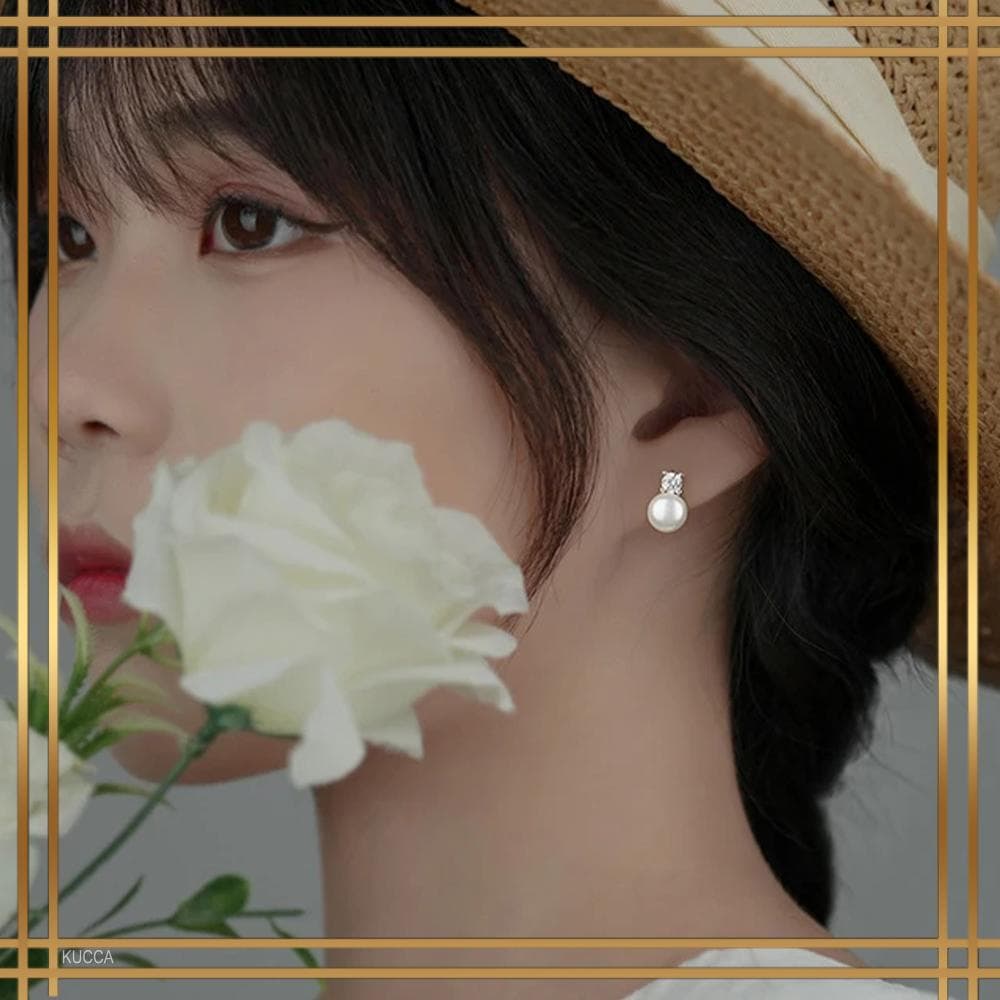 134AA【淡水パール】ダイヤ　シルバー　ピアス　7.5mm　銀　秋冬の装いに