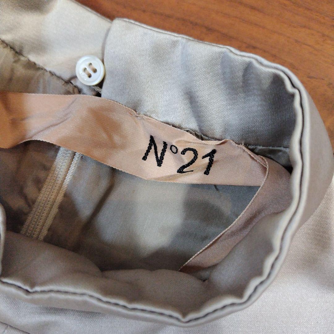 N°21 ページュ　36　ノースリーブ　ワンピース ドレス