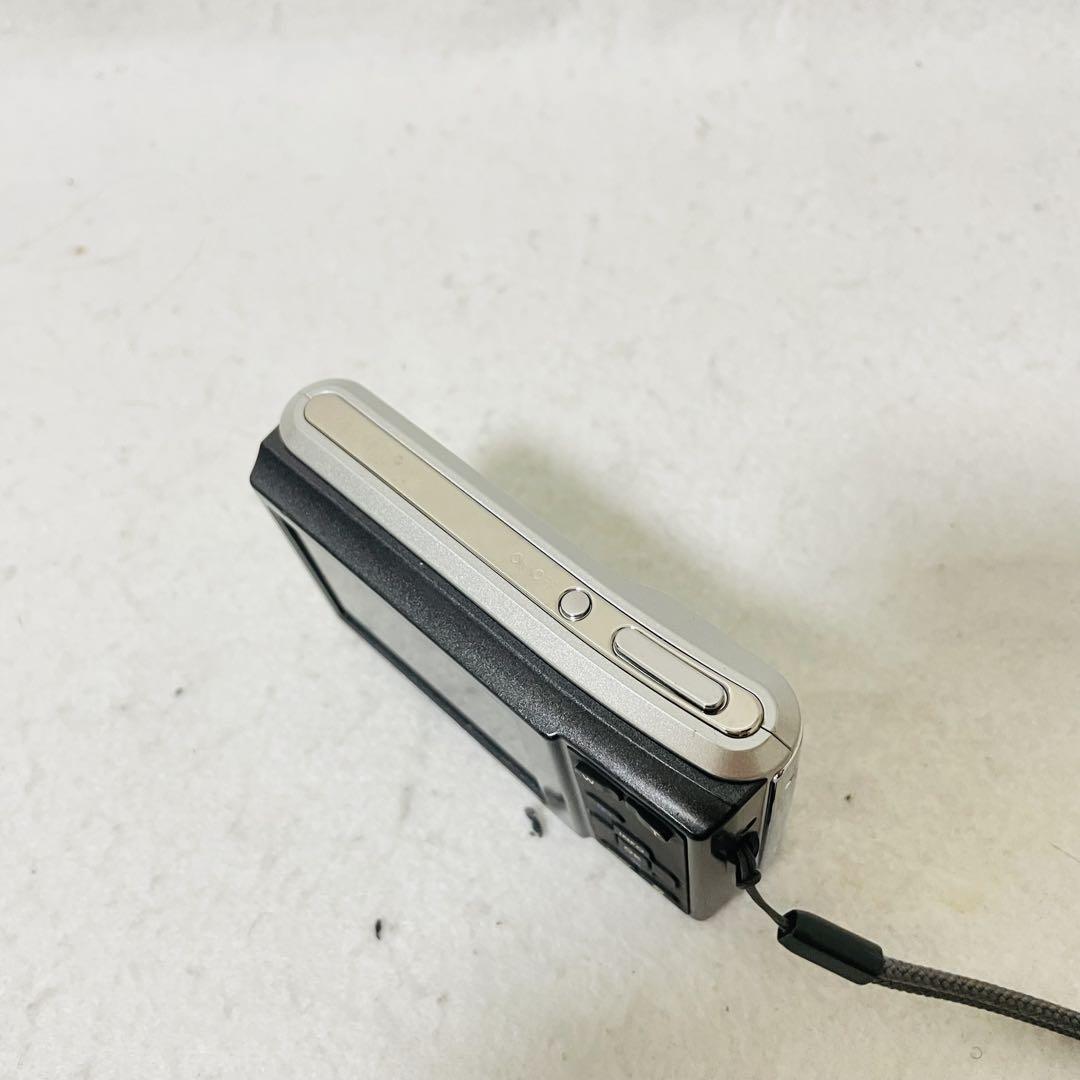 OLYMPUS オリンパス CAMEDIA FE-47 レトロ 単三