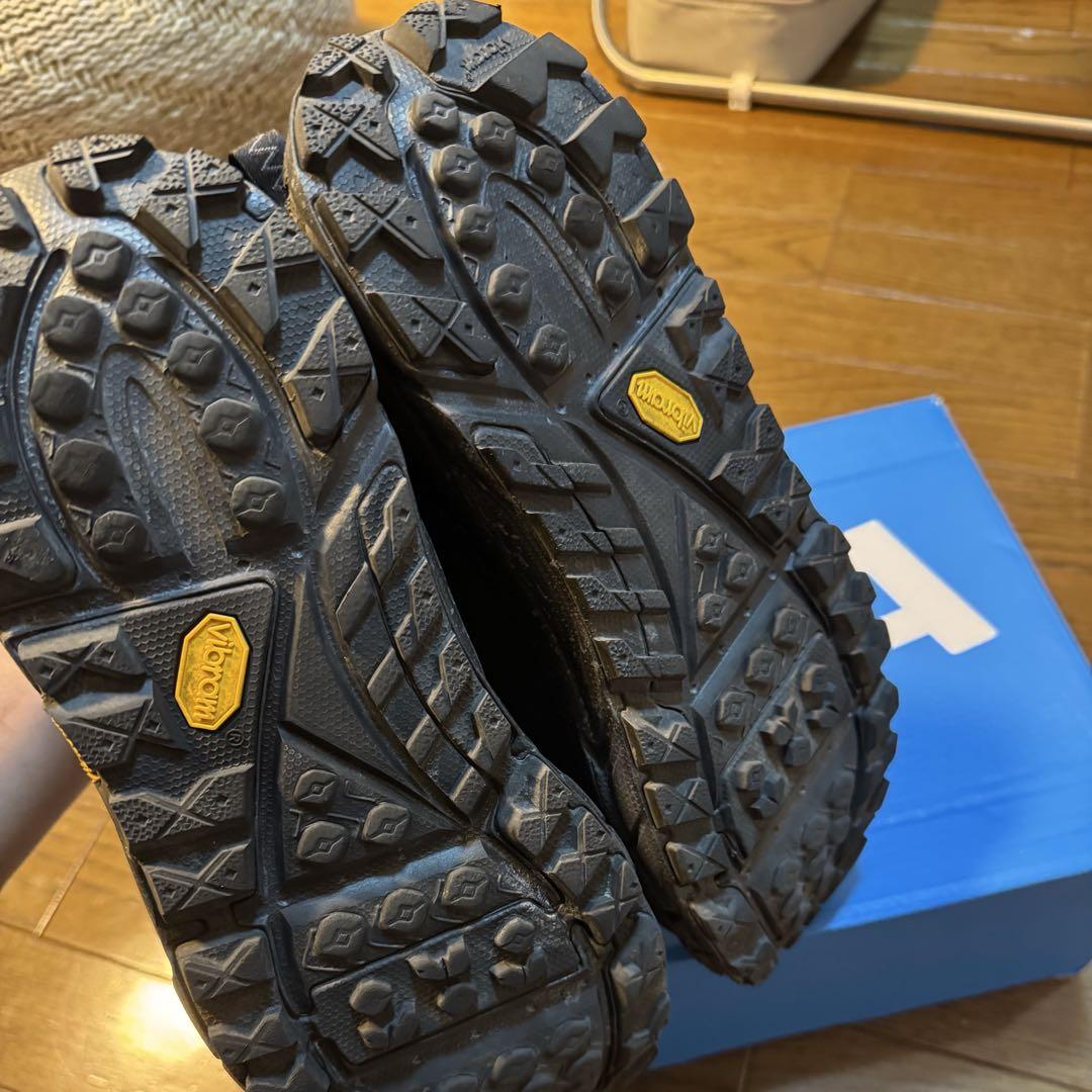 HOKA ONEONE U TOR SUMMIT サイズ8 箱付き