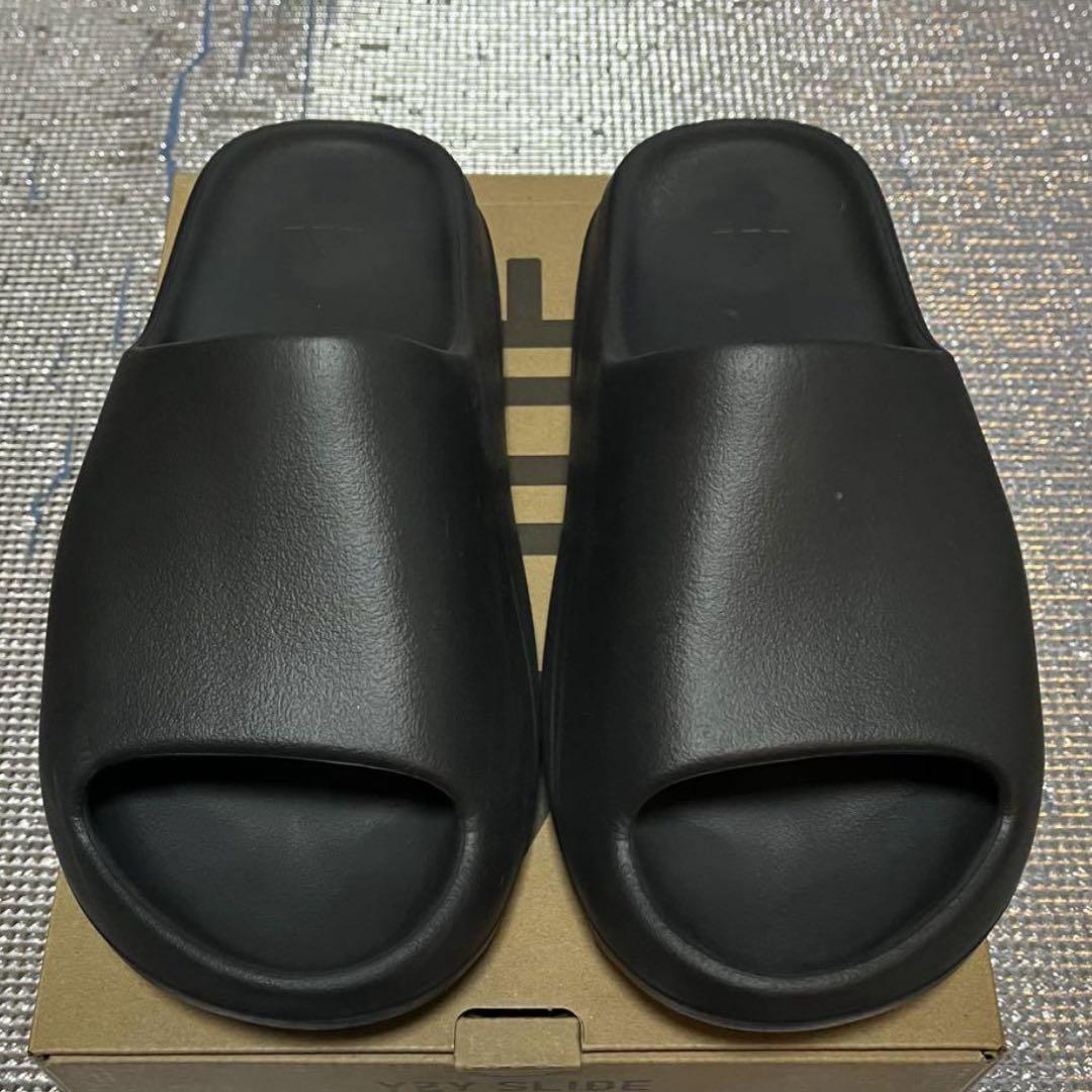 adidas yeezy slide オニキス　27.5