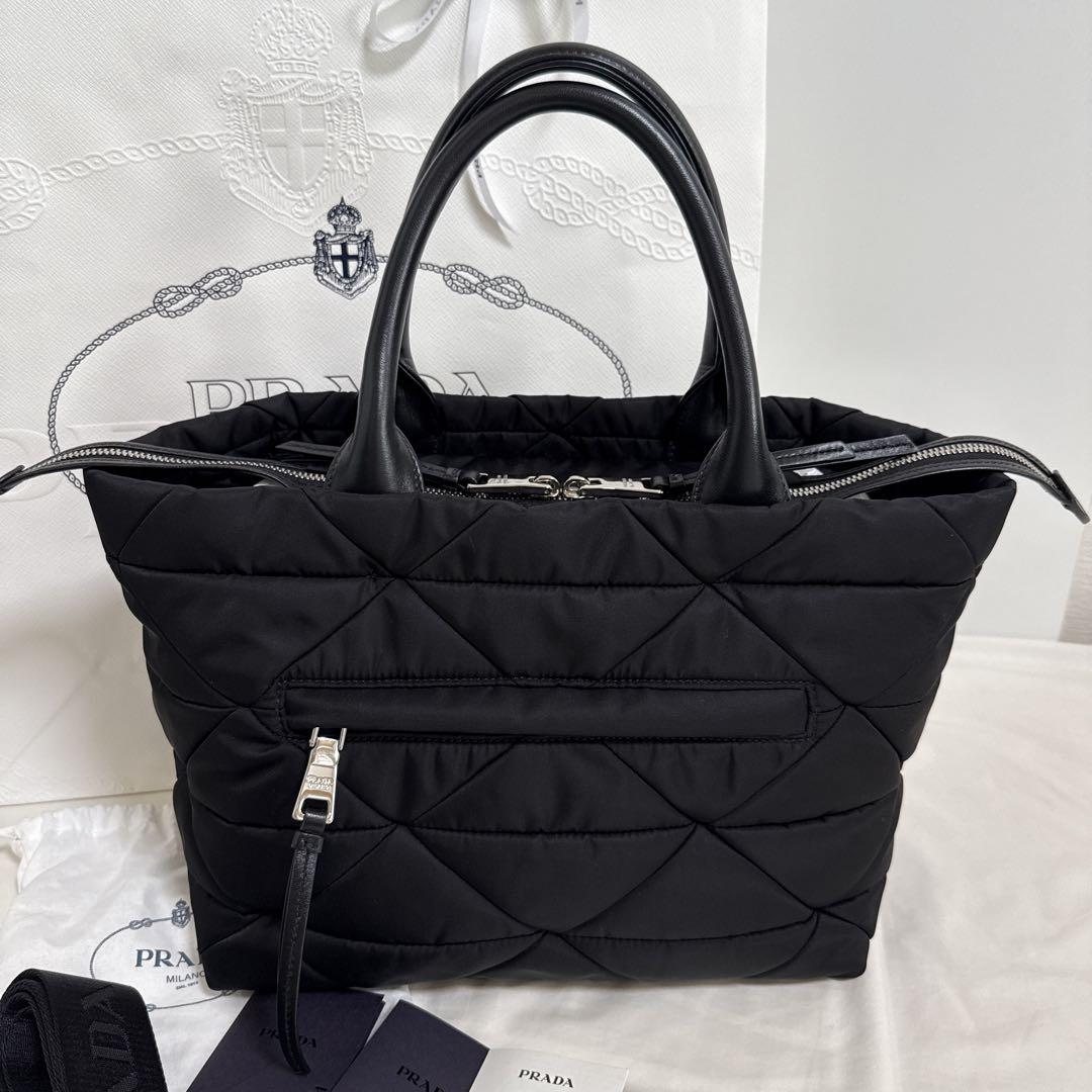PRADA レディース パデッドRe-Nylon トートバッグ PRADA プラダ パデッドRe-Nylon トートバッグ 1BG373 (PRADA