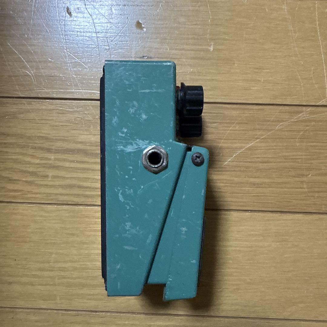BOSS TR-2 Tremolo トレモロ