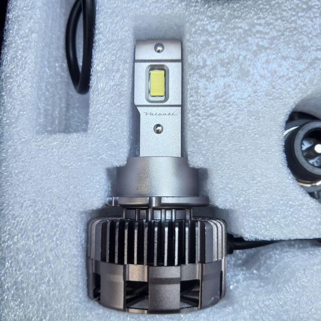 ヴァレンティ　HID→LED　D4S/D4R　10000lm　6500k