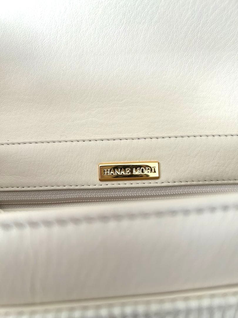 ハナエモリ クラッチ ショルダーバッグ＊2way ホワイトベージュ 本革 レザー