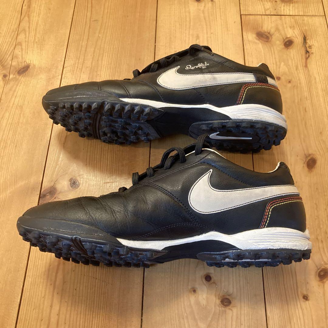 nike tienpo guri ティエンポ ロナウジーニョ トレーニング