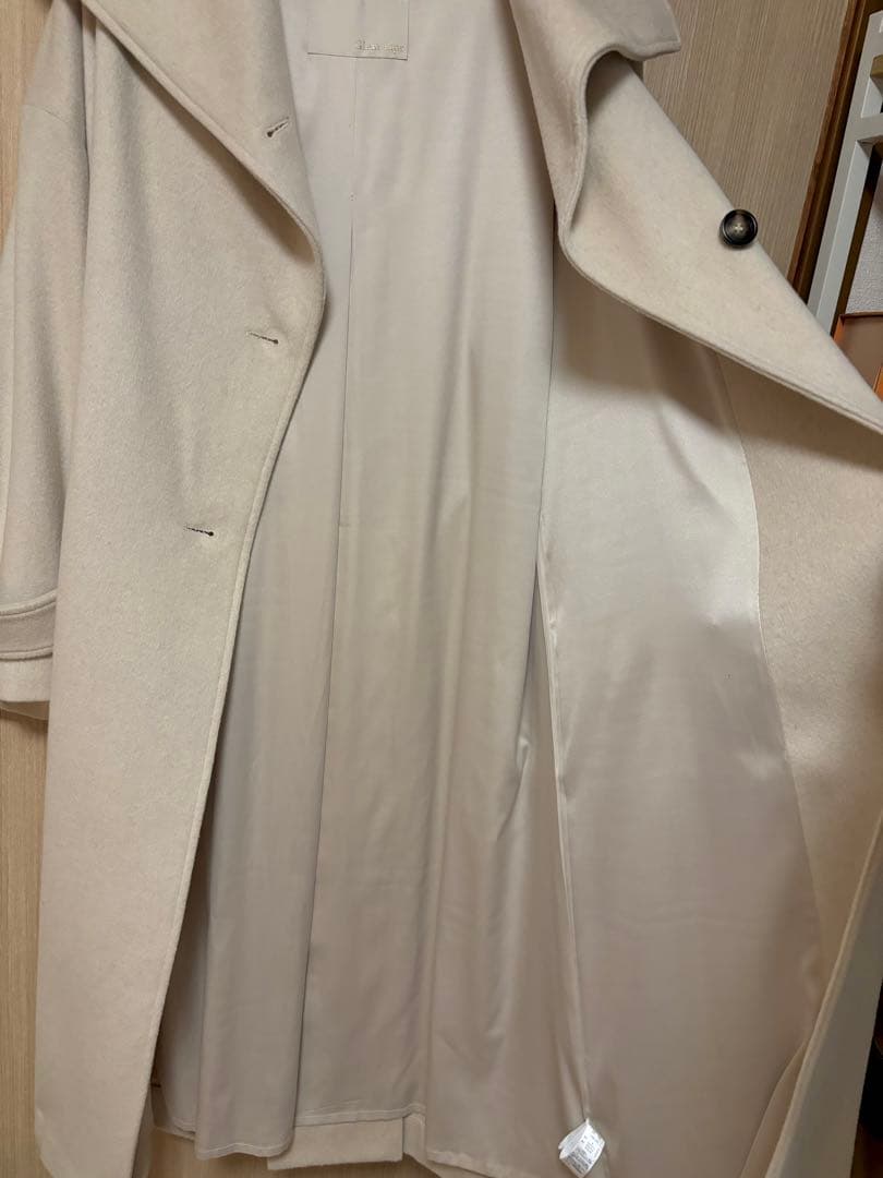 Glam Lips グラムリップス ロングコート アウター ベージュ【美品】 Glam Lips グラムリップス ロングコート アウター ベージュ【美品】