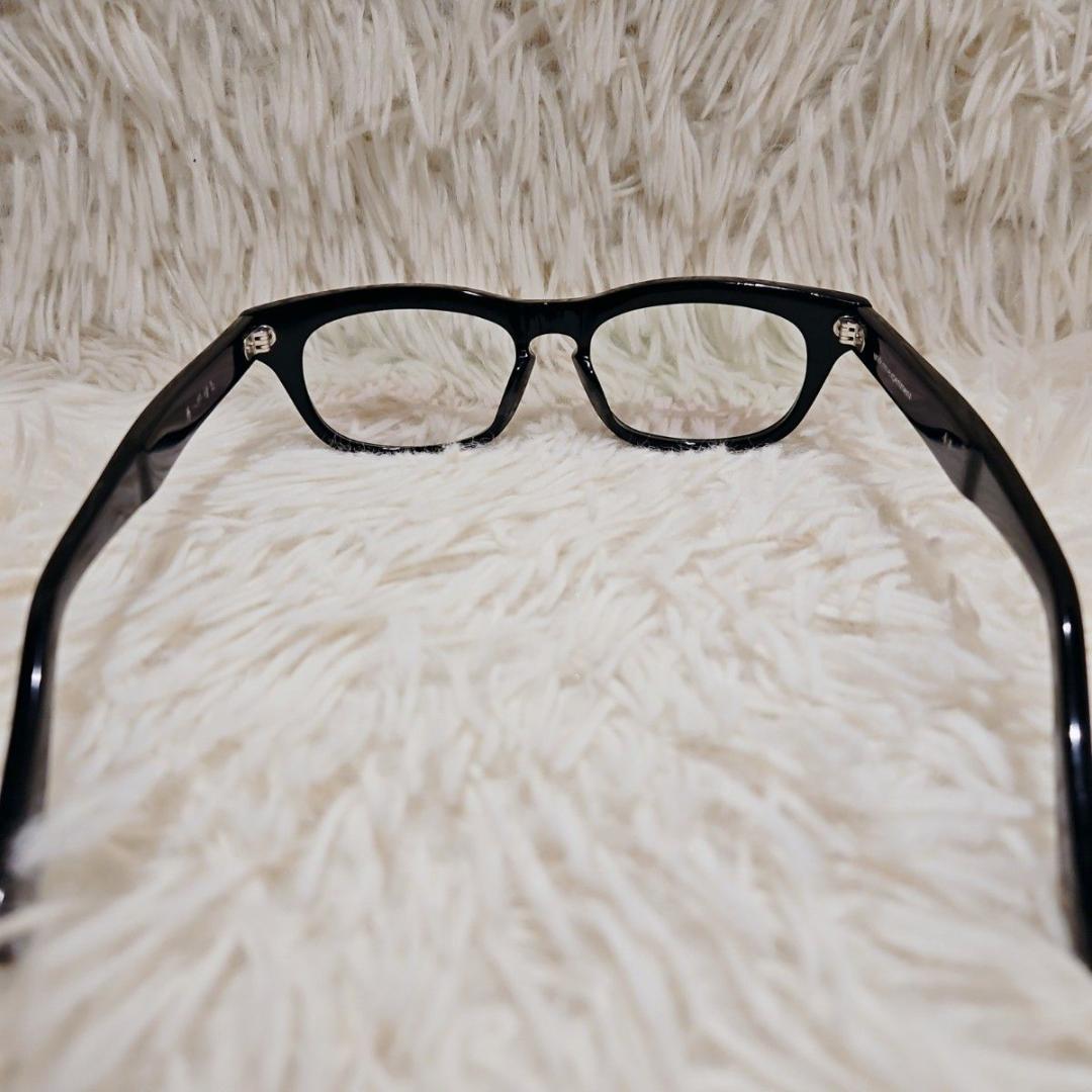 美品 uniform experiment 泰八郎謹製 コラボ メガネ 黒淵 美品 uniform experiment 泰八郎謹製 コラボ メガネ 黒淵