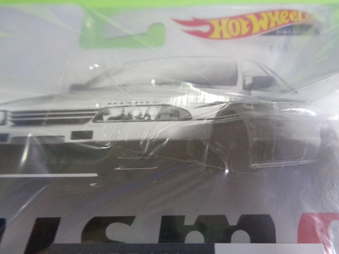 ホットウィール　ニスモ限定　日産スカイラインGT-R　R32　NISMO