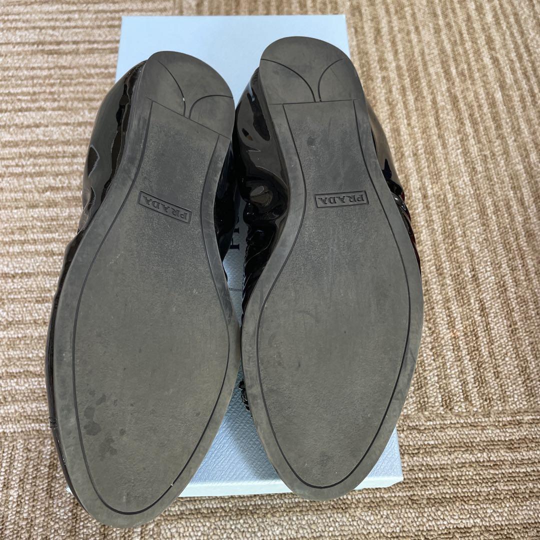 PRADA ブラック フラットシューズ リボン付き